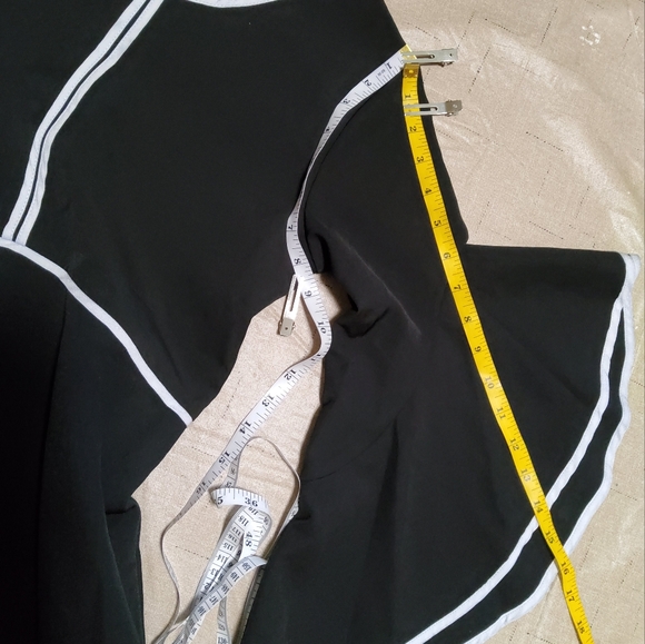 GB Girls Stretch Black/White Flared Sleeve Fit &Flare Dress Size 14 - Picture 7 of 11